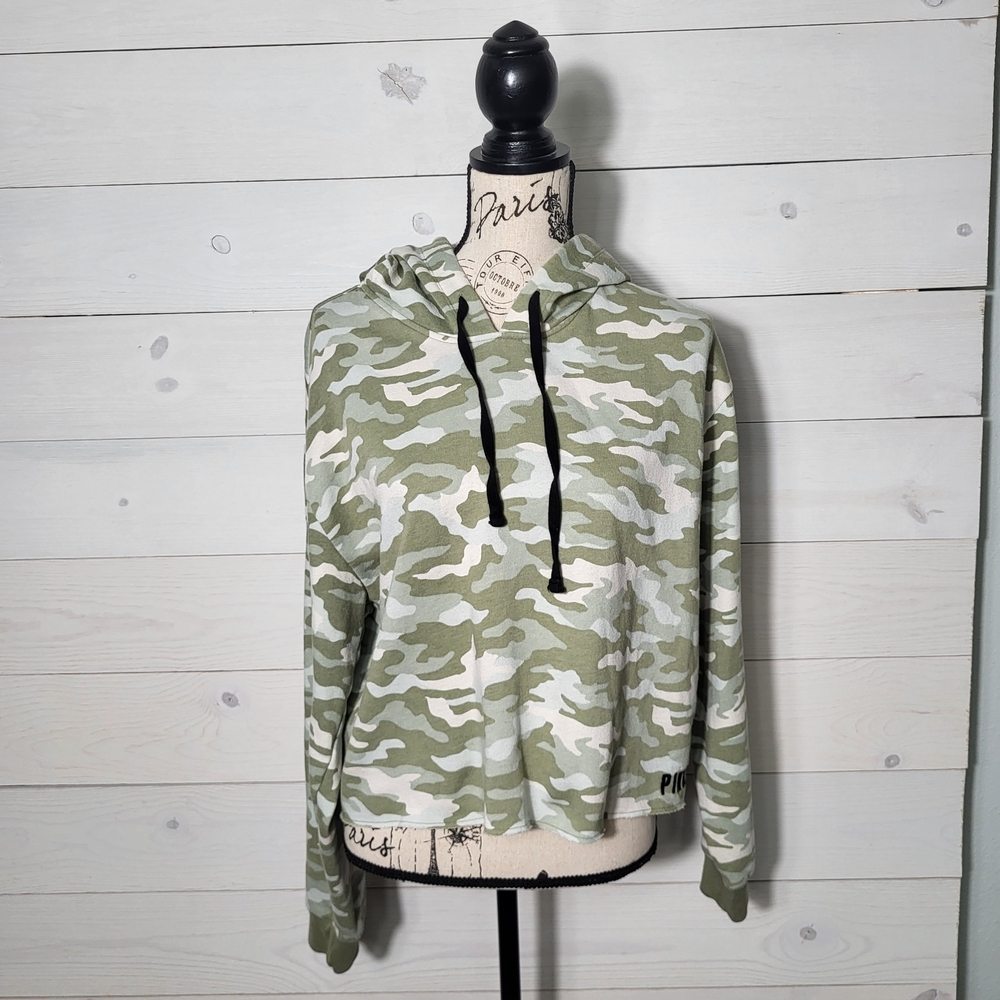 Victoria's Secret Pink Camouflage Hoodie Oversized Cropped Sweatshirt.